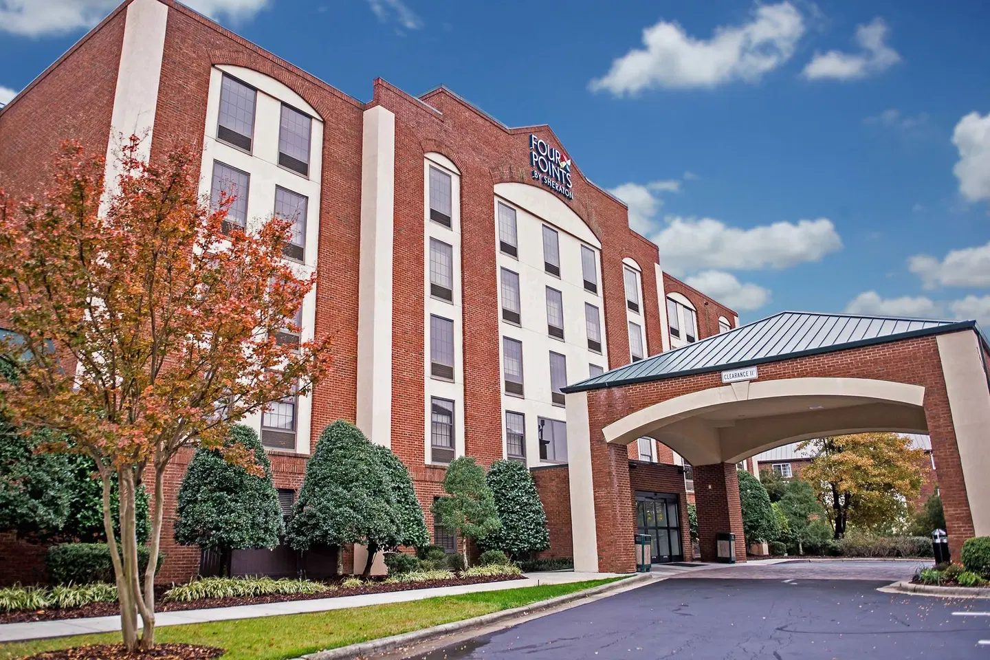 Four Points by Sheraton Greensboro Airport EXTERIOR