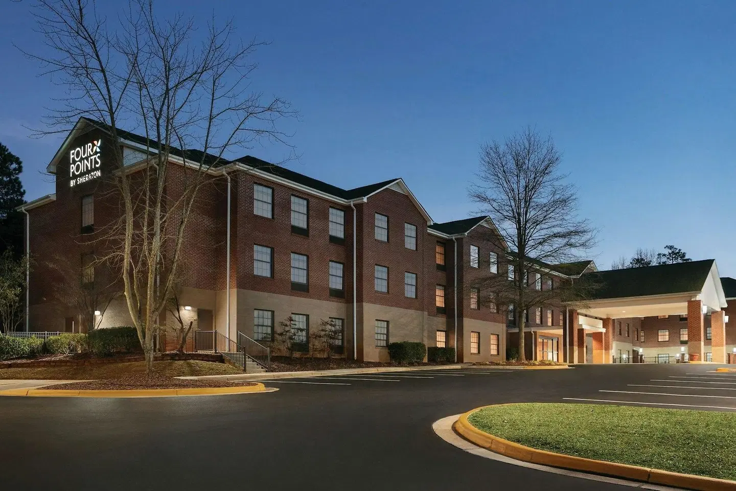 Four Points by Sheraton Raleigh Arena EXTERIOR