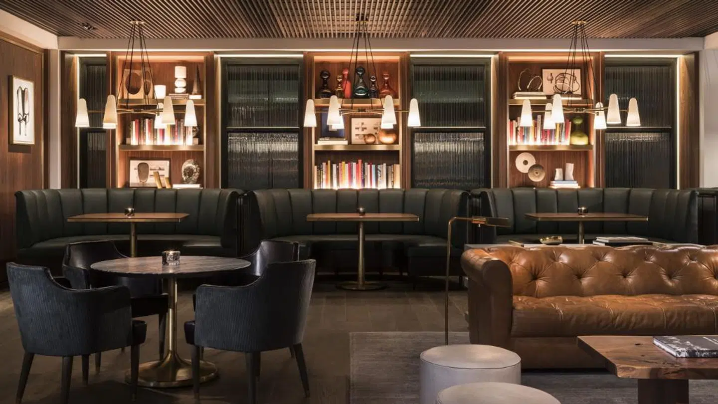 Four Seasons Hotel Houston Bar