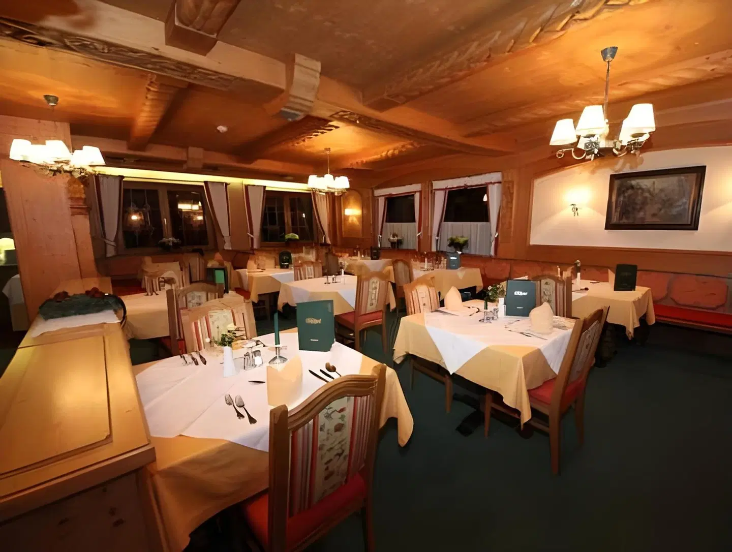 Hotel Almhof Restaurant