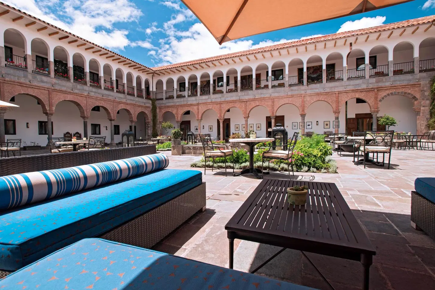 JW Marriott El Convento Cusco LOUNGE_LOBBY