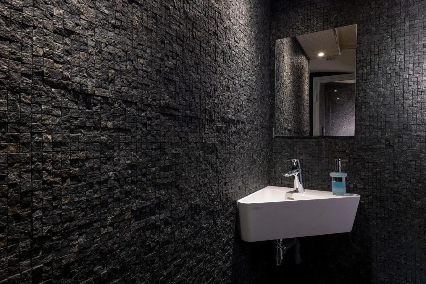 Eden Montmartre Badezimmer