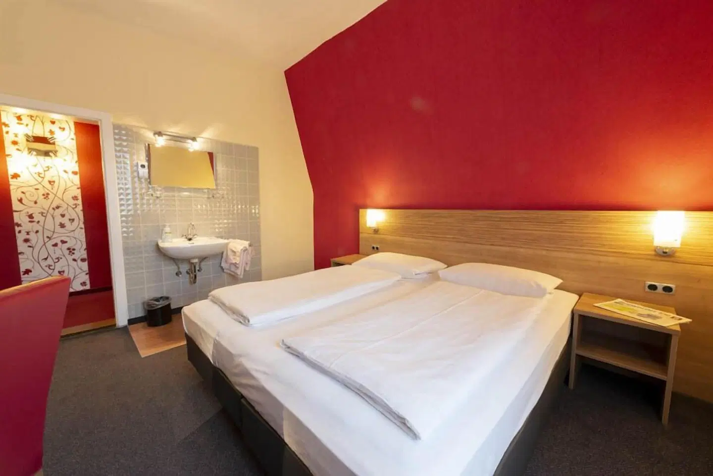 Hotel Cafe Lieb ROOM_EXAMPLE