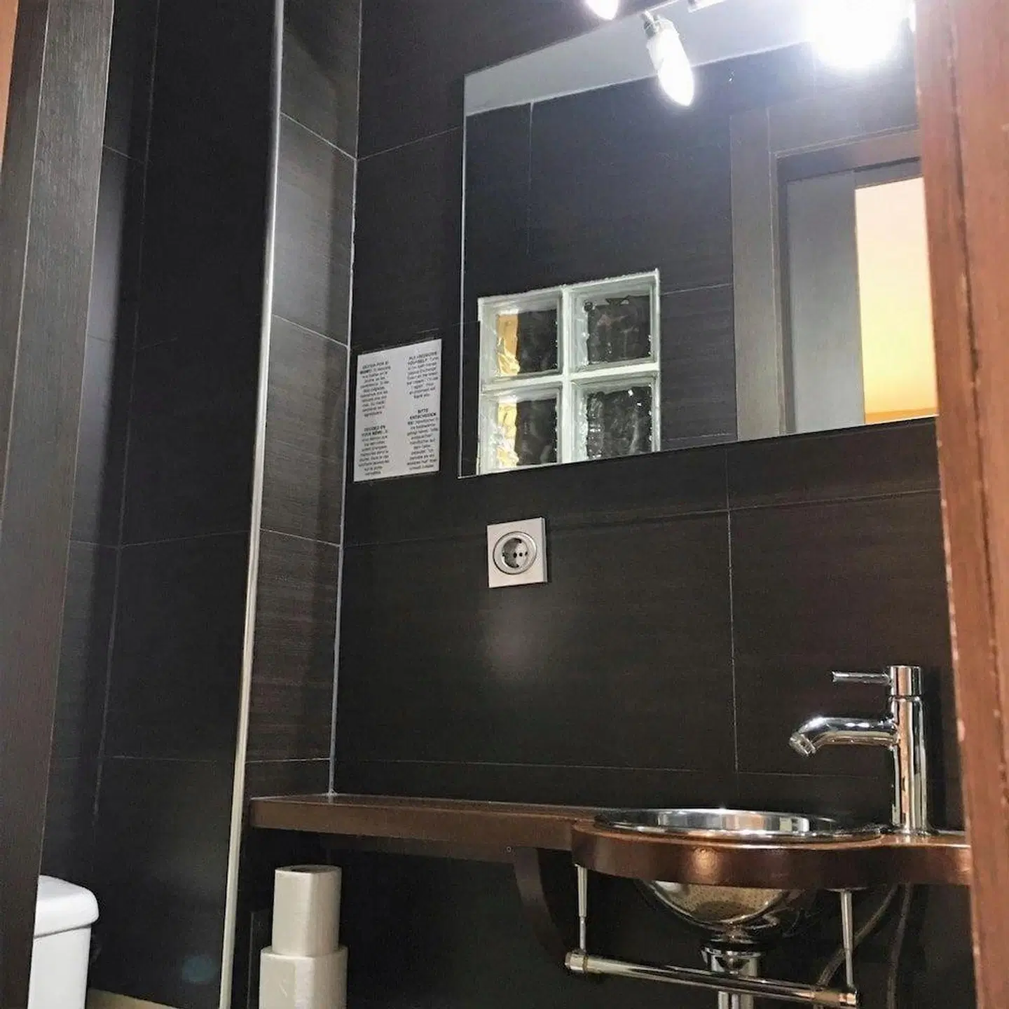 Hostal Gud Salamanca Badezimmer