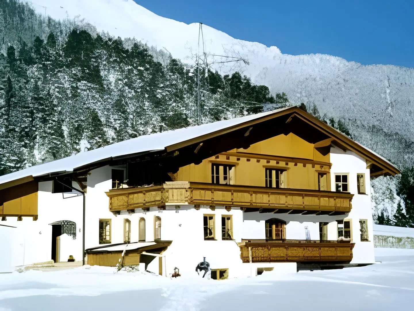 Pension Strolz EXTERIOR