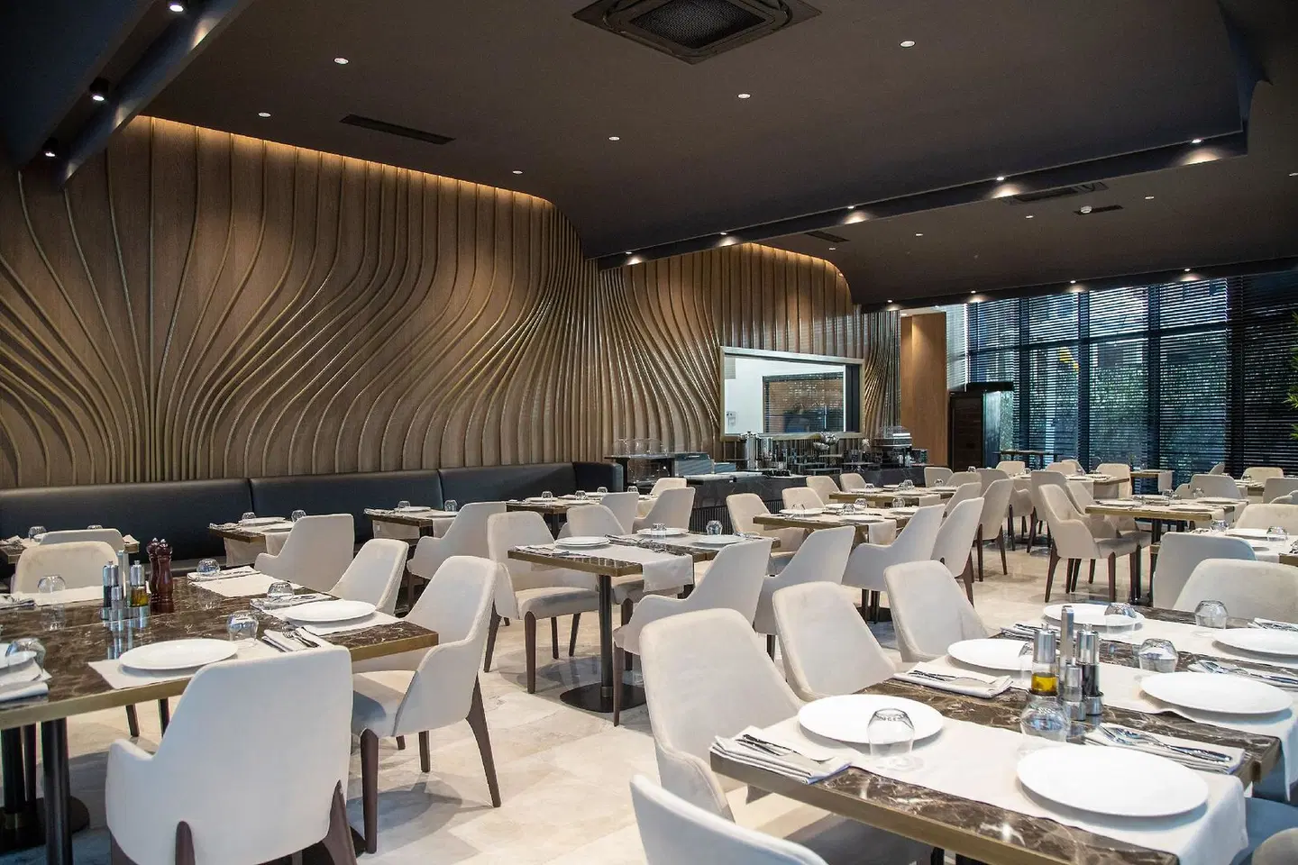 Hotel Elisa Tirana, Affiliated by Meliá Restaurant