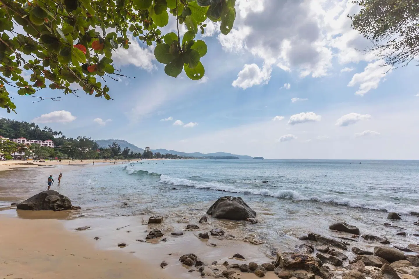 On The Hill Karon Resort Strand