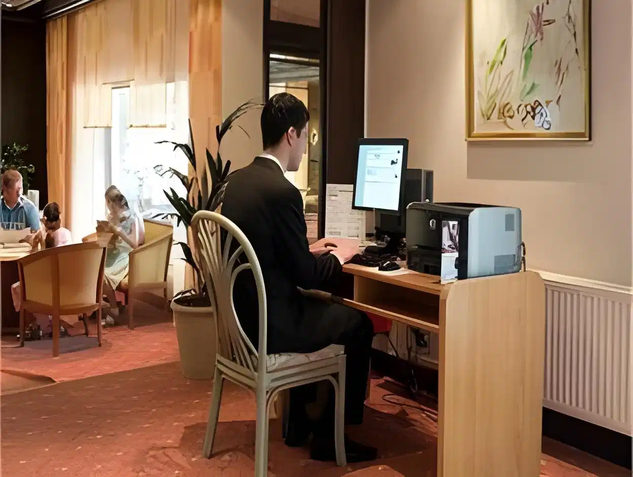 Kurparkhotel Bad Dürkheim – Hotelfoto