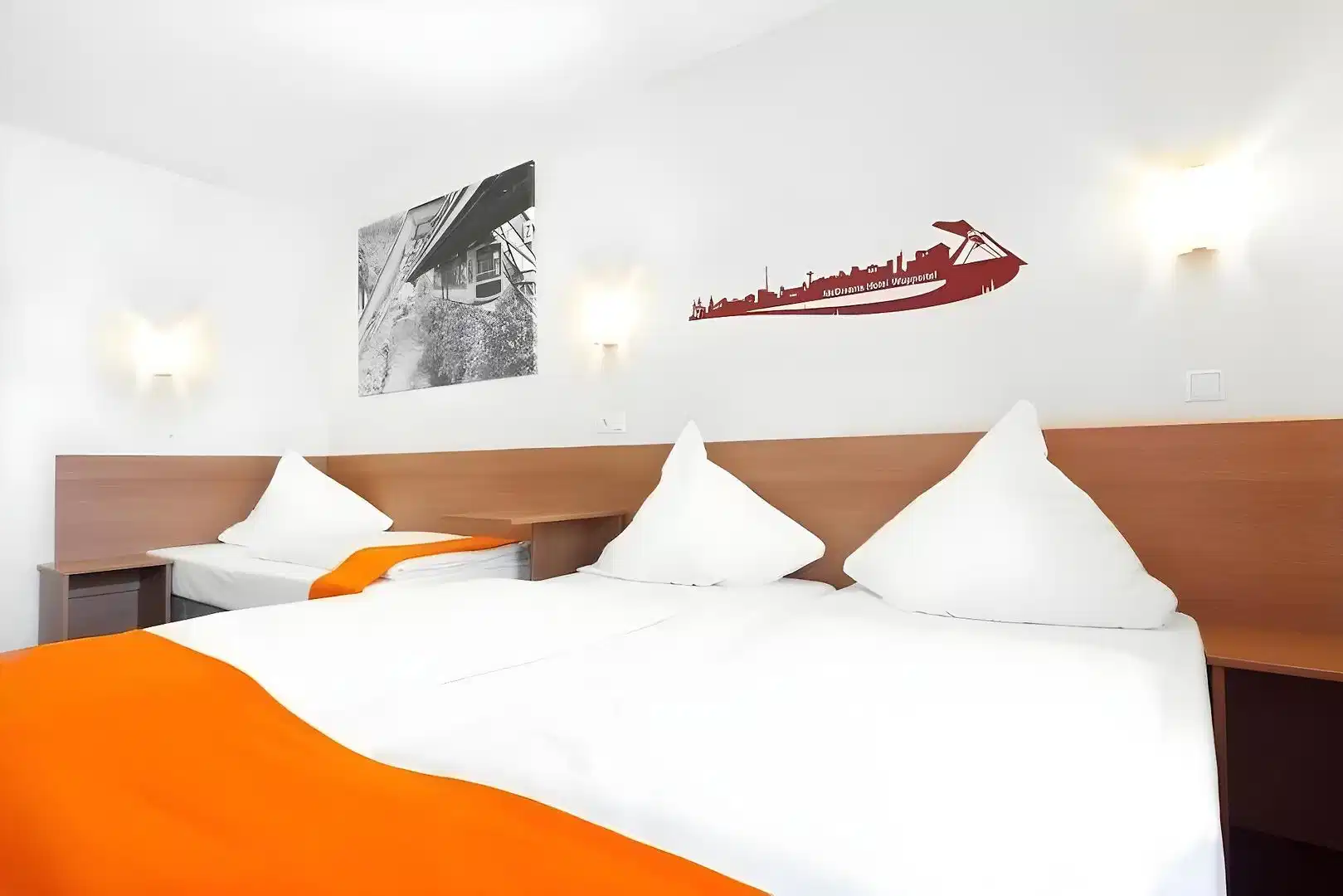 McDreams Wuppertal City – Hotelfoto