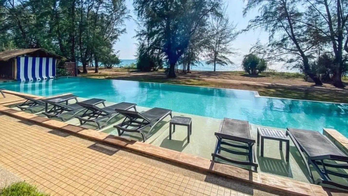 Coriacea Boutique Resort OUTDOOR_POOL