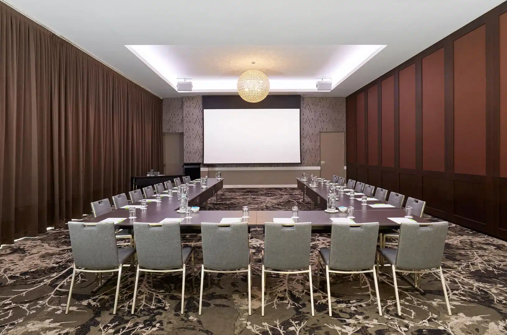 Holiday Inn Warwick Farm by IHG – Hotelfoto