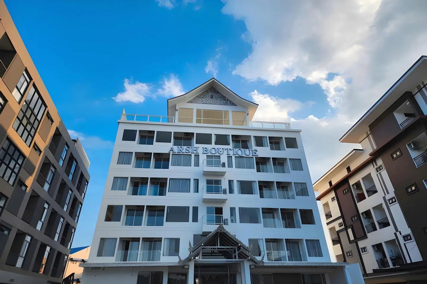 Arsh Boutique Hotel EXTERIOR
