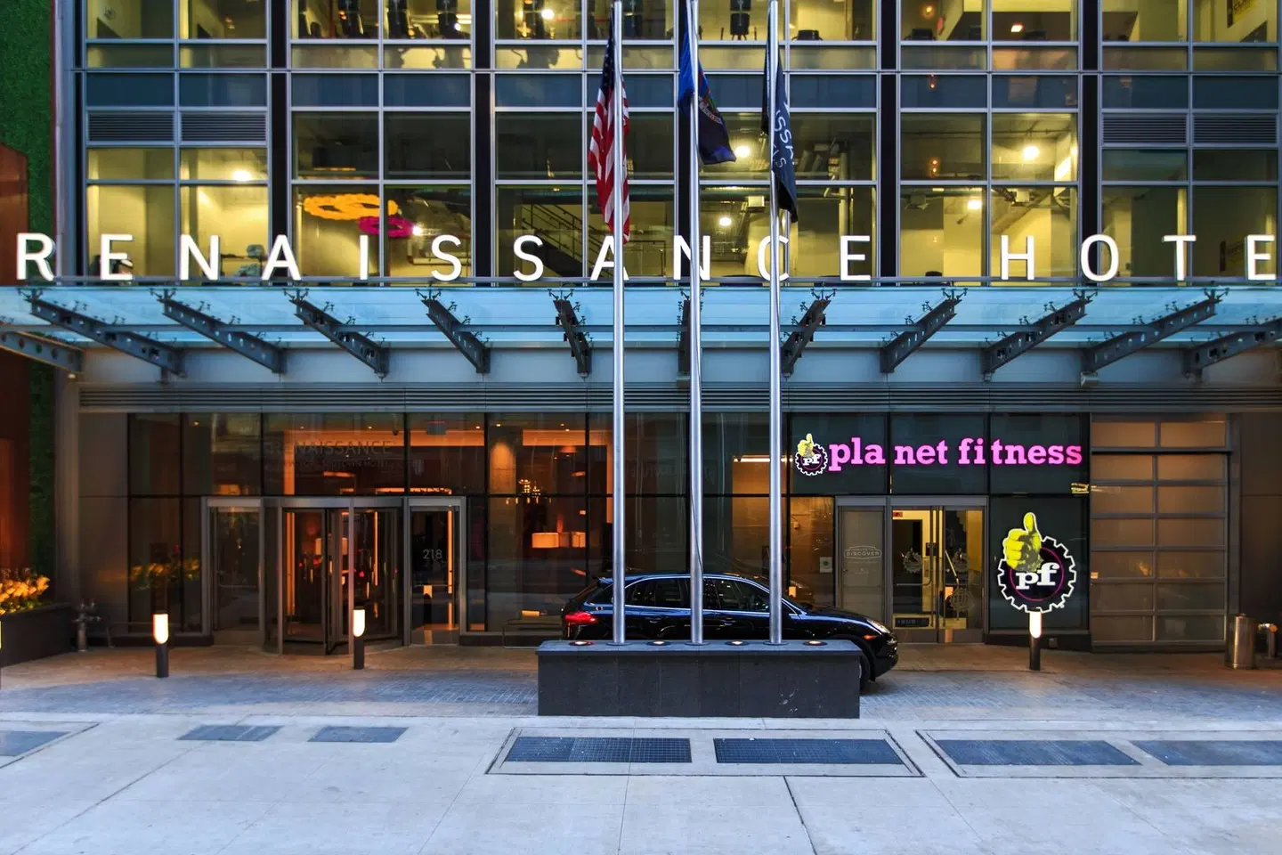 Renaissance New York Midtown Hotel EXTERIOR