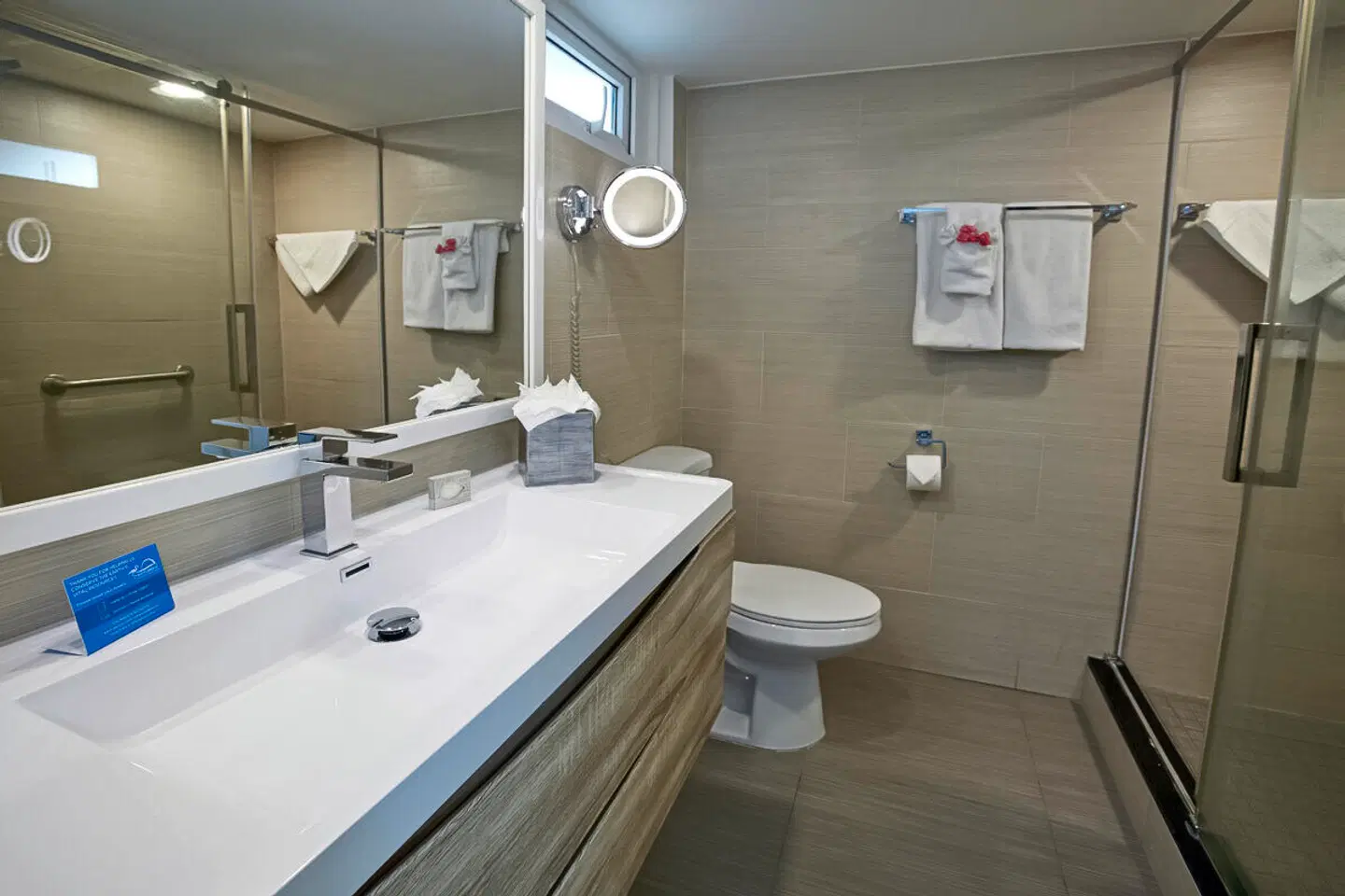 Divi Flamingo Beach Resort & Casino Badezimmer