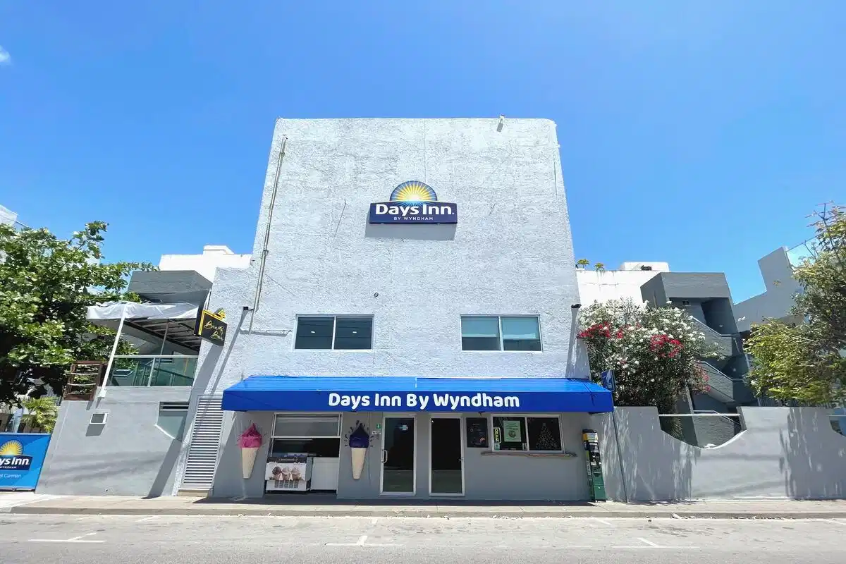 Days Inn by Wyndham Playa del Carmen – Hotelfoto