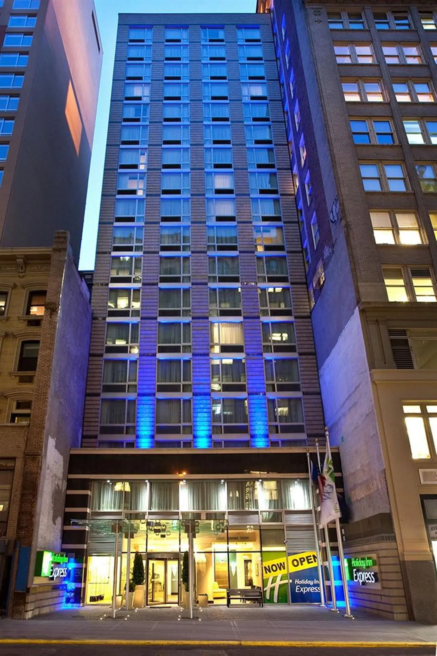 Holiday Inn Express Manhattan Times Square South by IHG EXTERIOR