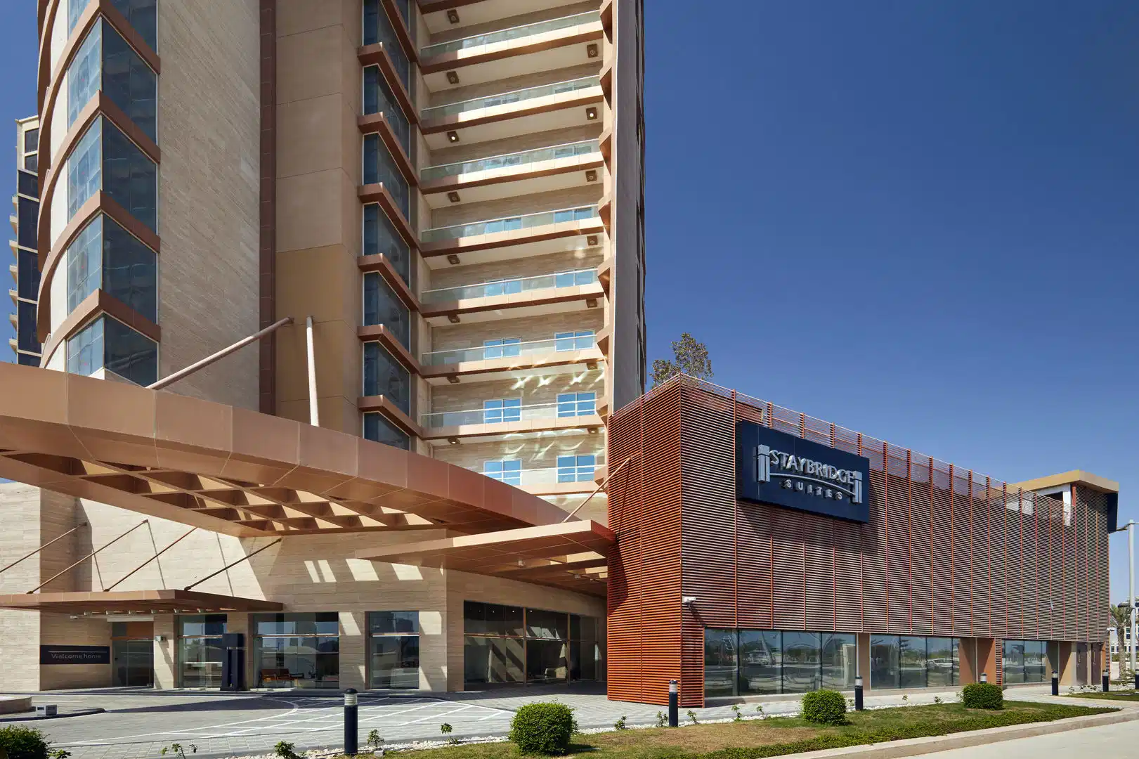 Staybridge Suites Doha Lusail by IHG – Hotelfoto