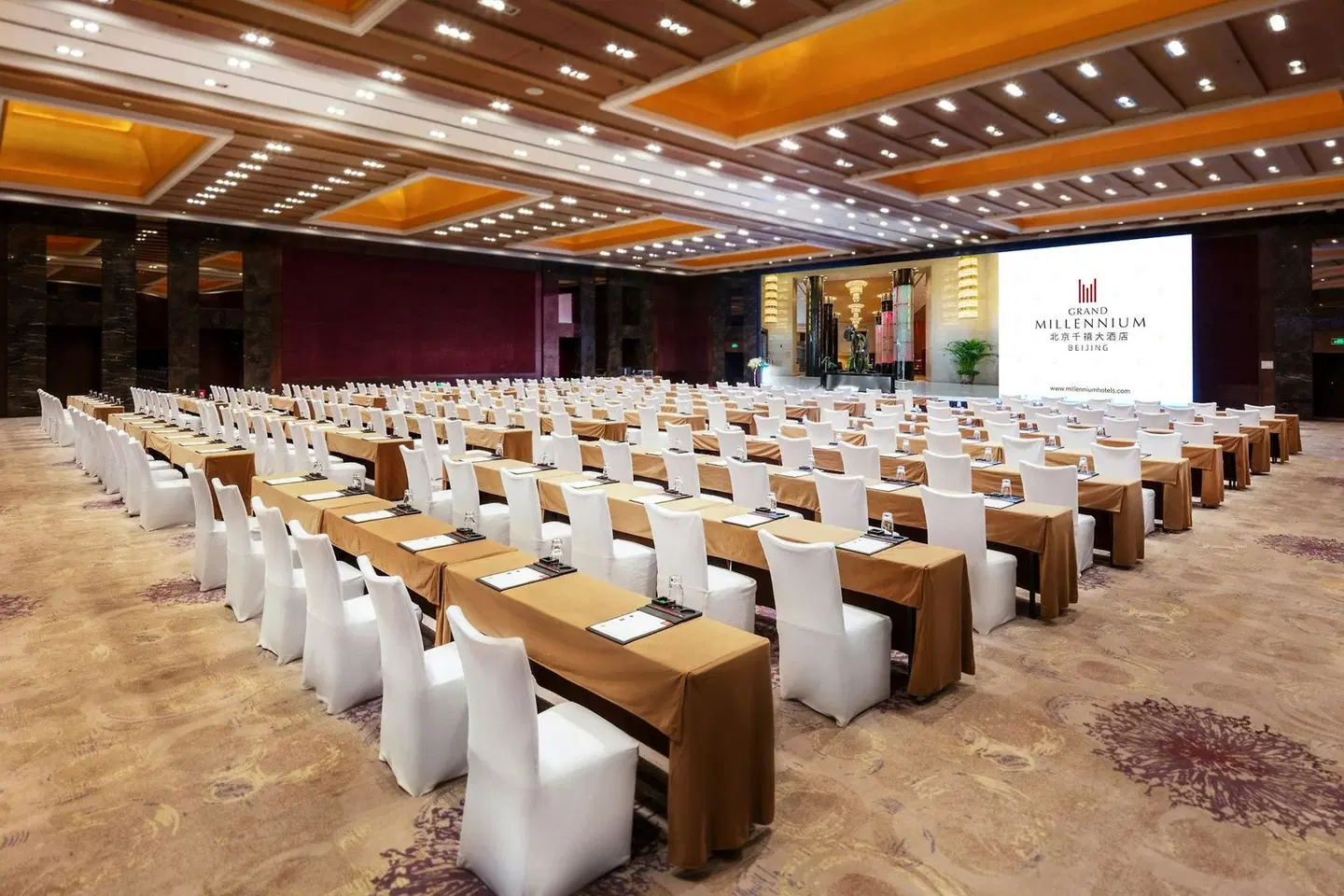 Grand Millennium Beijing Konferenz