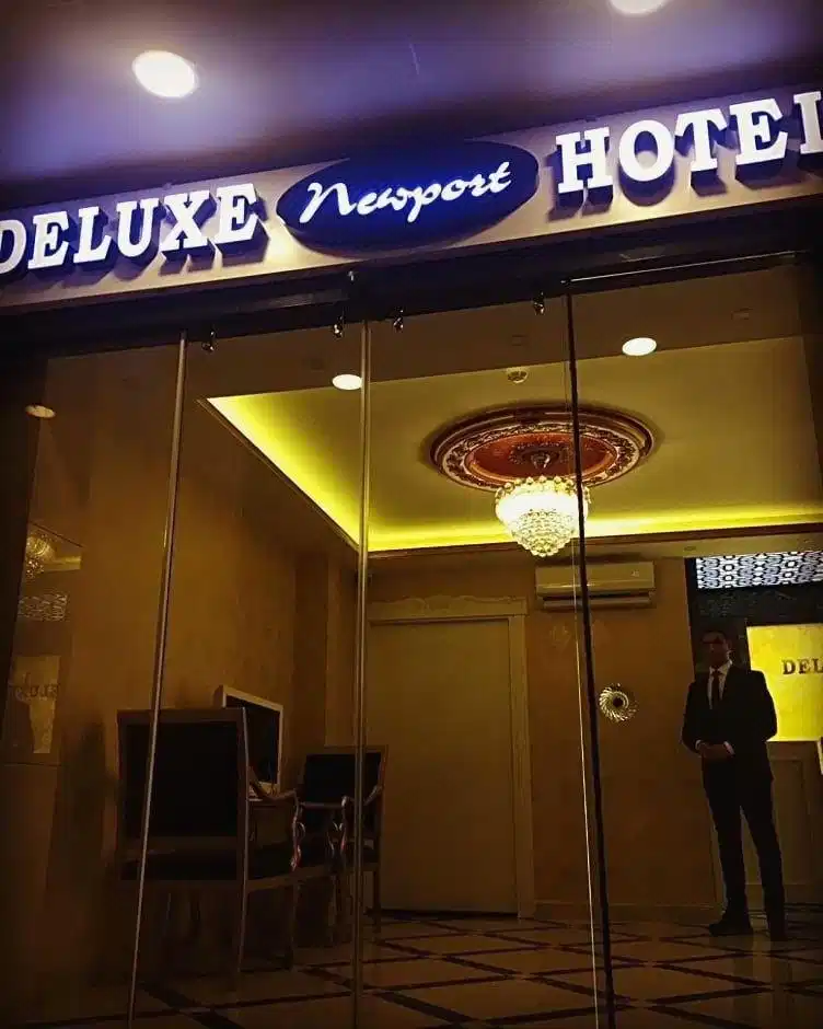 Deluxe Newport Hotel – Hotelfoto