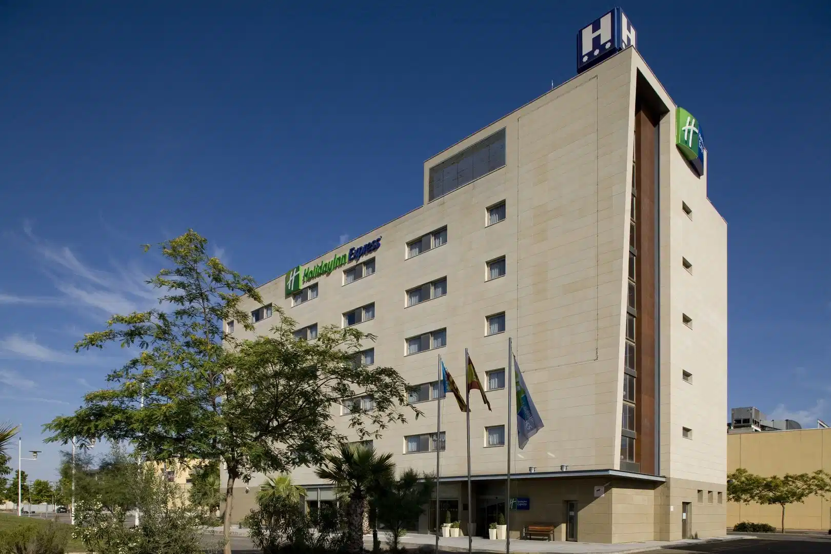 Holiday Inn Express Valencia Bonaire – Hotelfoto