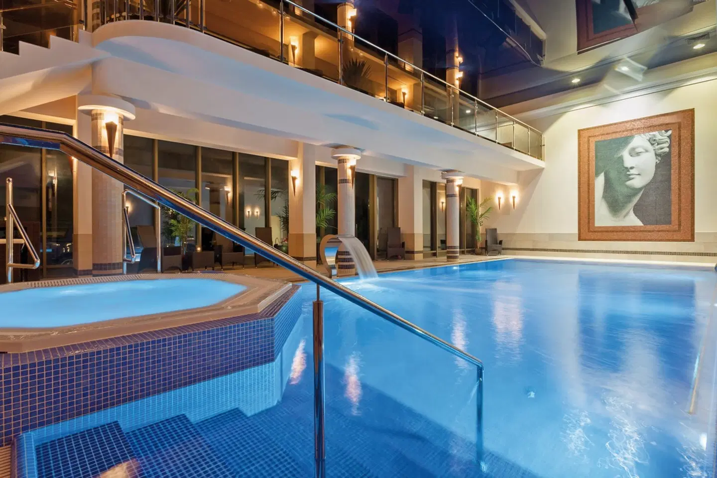 Hotel Lambert Medical Spa Hallenbad