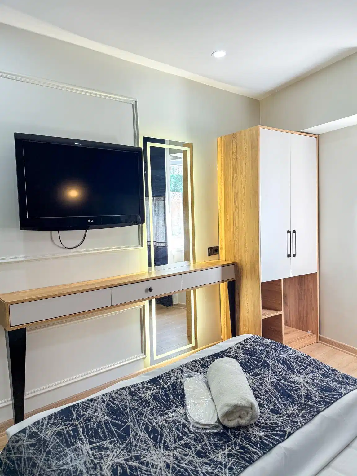 The Reina Hotel – Hotelfoto