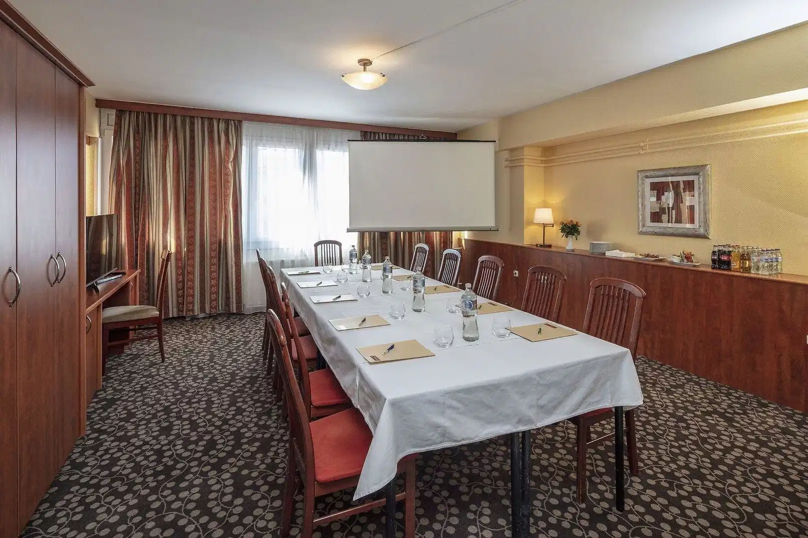 Charles – Hotelfoto