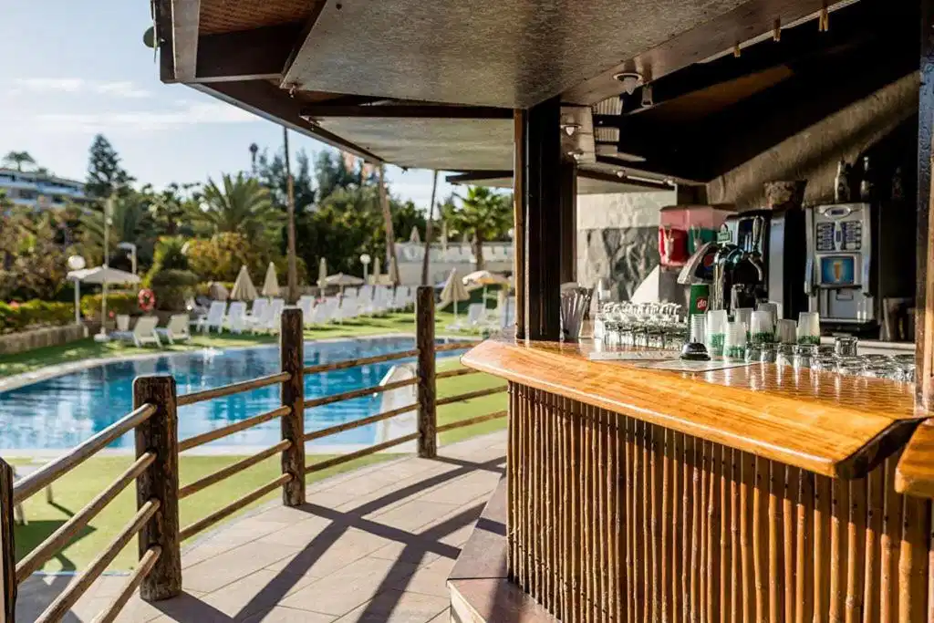 Aparthotel Folías – Hotelfoto