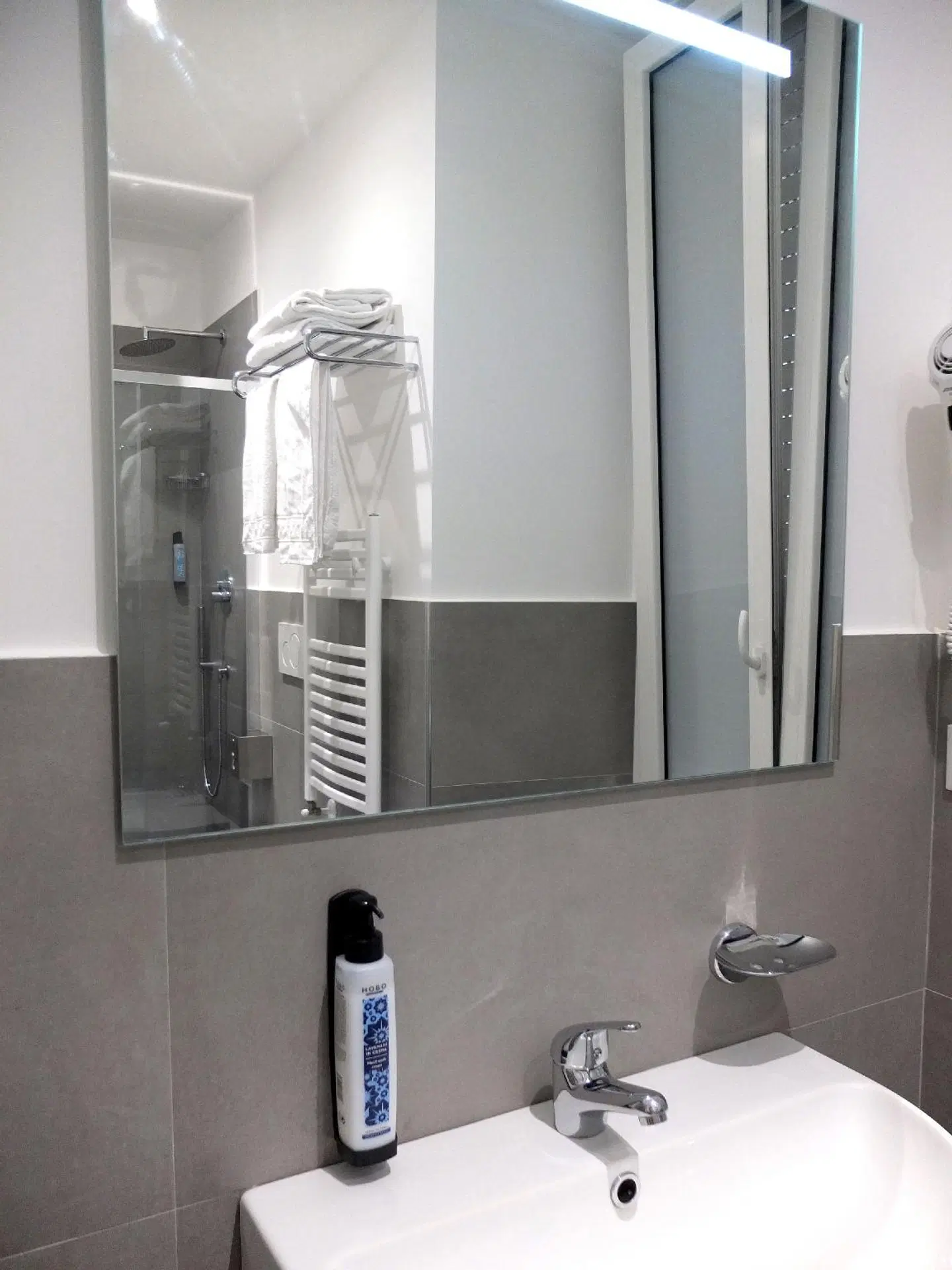 ASTORIA GOLDEN GATE Badezimmer