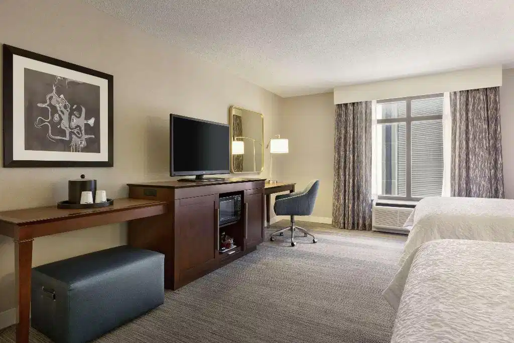Hampton Inn & Suites Nashville-Downtown – Hotelfoto