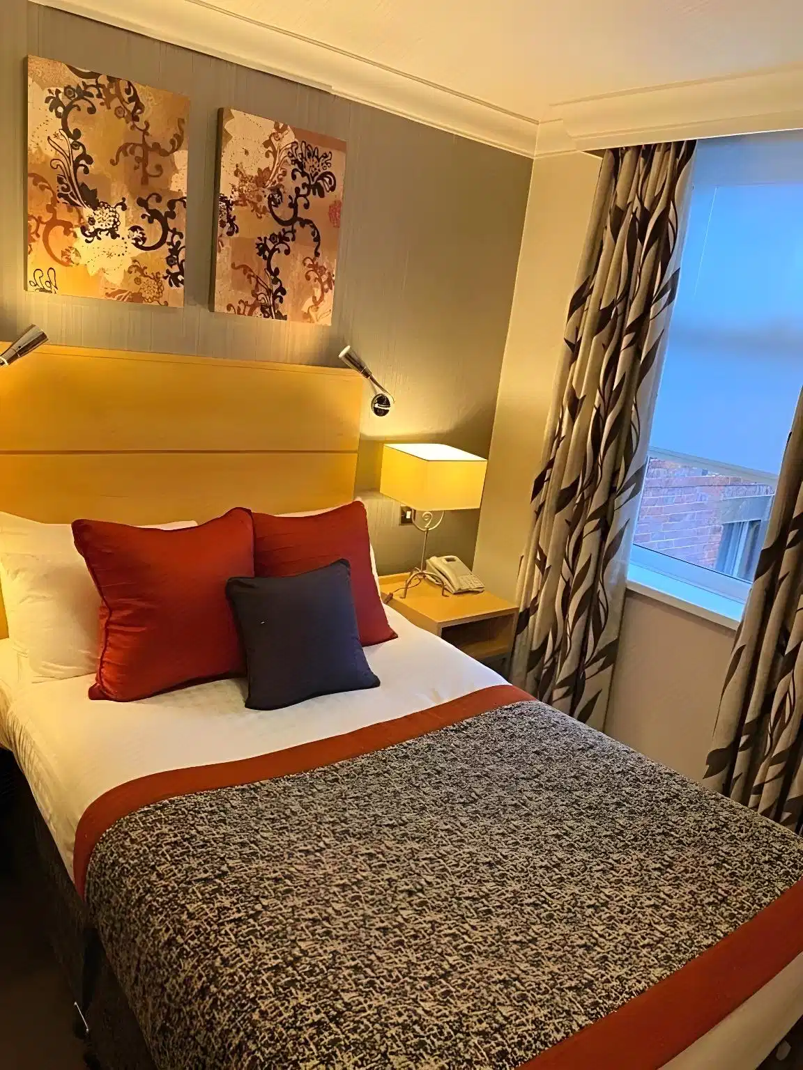 Caledonian – Hotelfoto