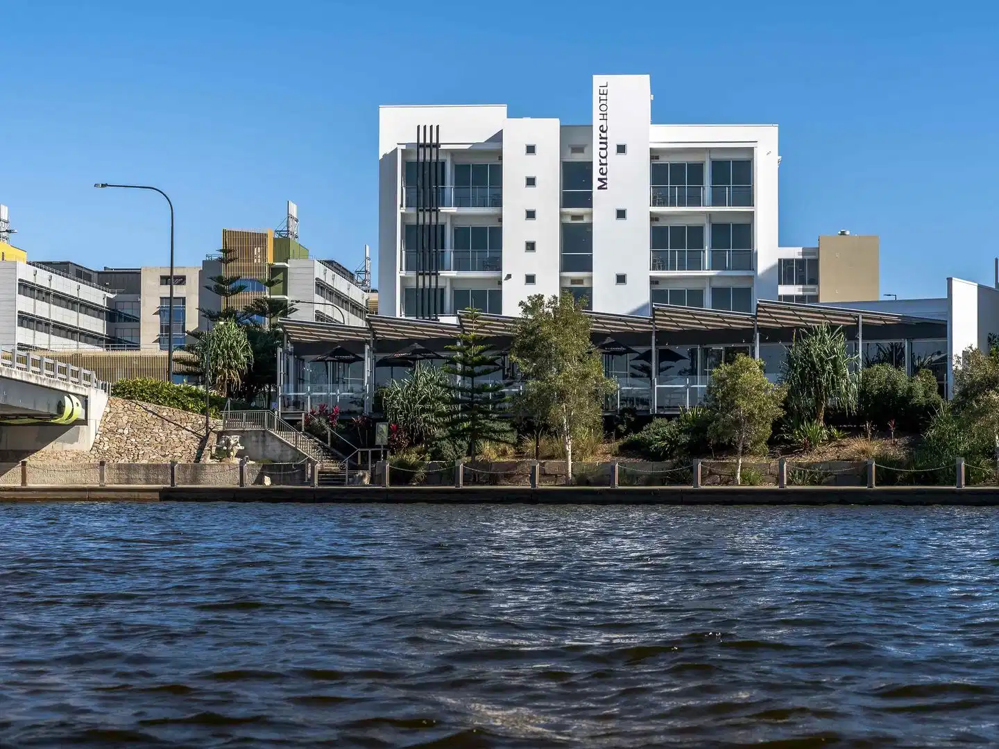 Mercure Sunshine Coast Kawana Waters – Hotelfoto