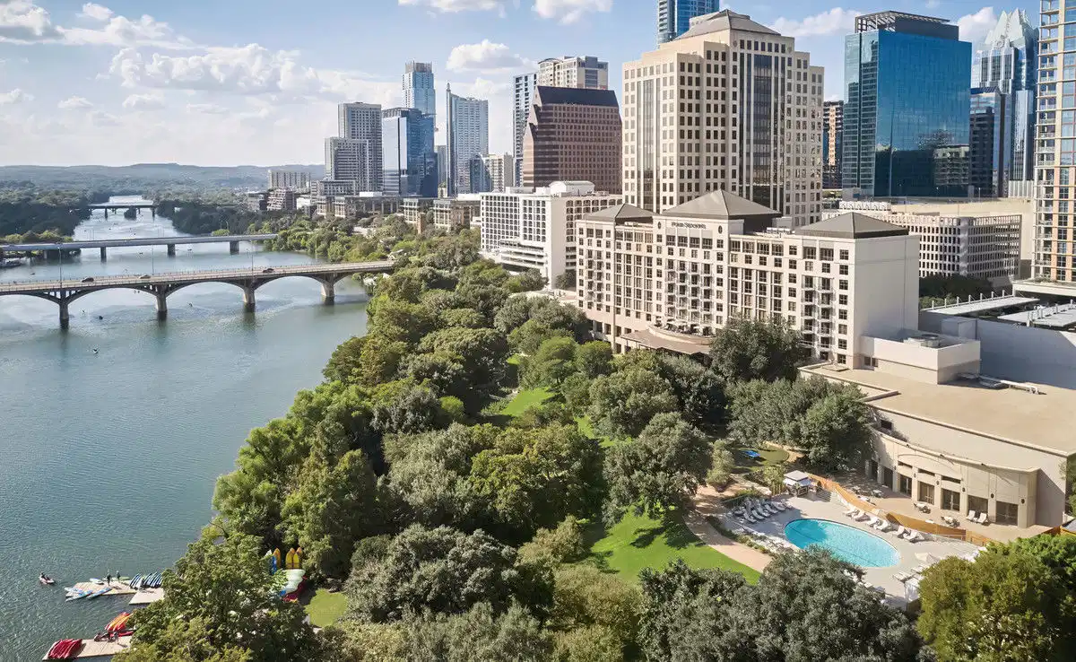 Four Seasons Hotel Austin – Hotelfoto