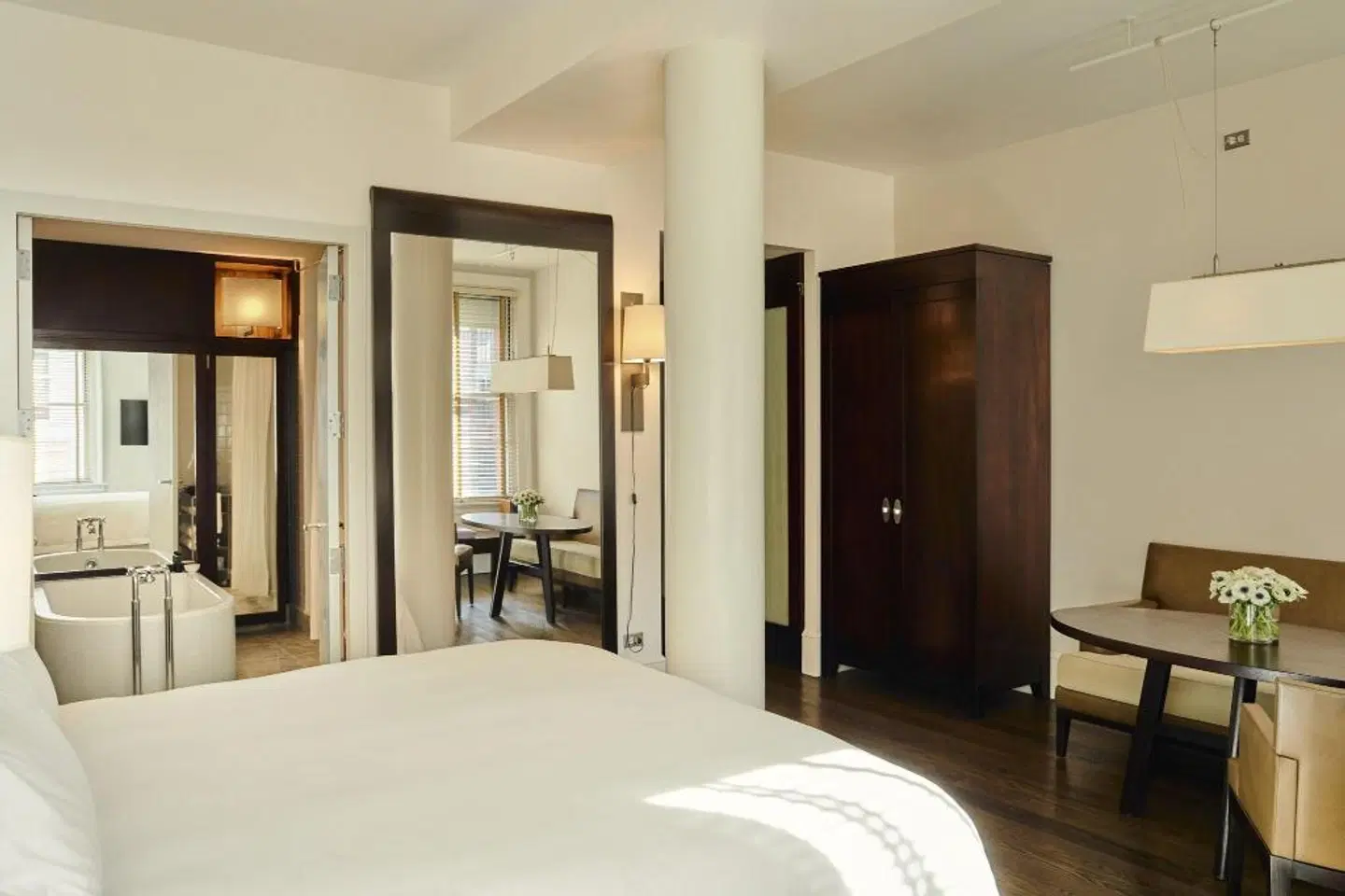 The Mercer ROOM_EXAMPLE