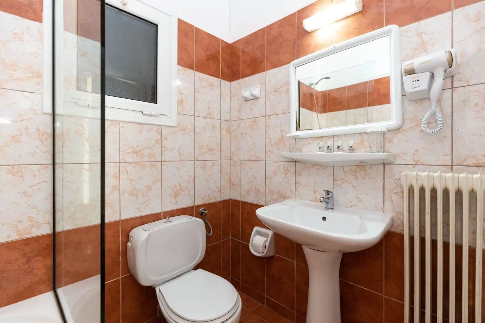 Oasis Hotel – Hotelfoto