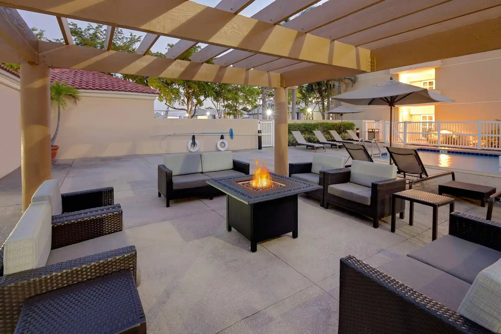 Courtyard by Marriott Fort Lauderdale North/Cypress Creek – Hotelfoto
