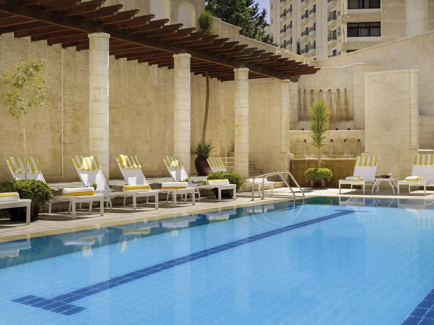 Mövenpick Resort Petra OUTDOOR_POOL