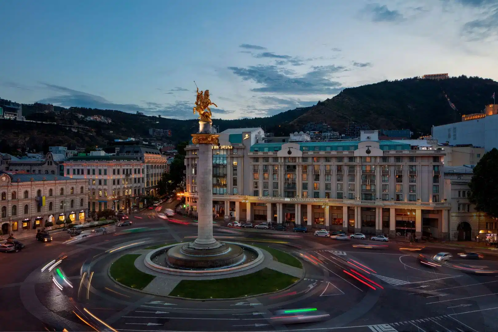 Courtyard by Marriott Tbilisi – Hotelfoto