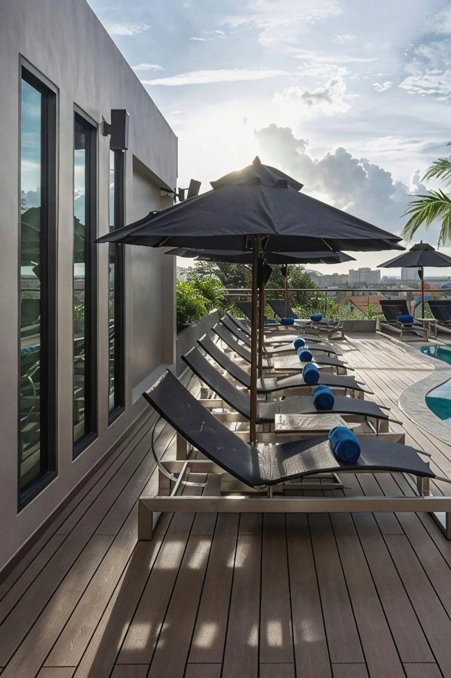 Skyview Resort Phuket Patong Beach Terrasse