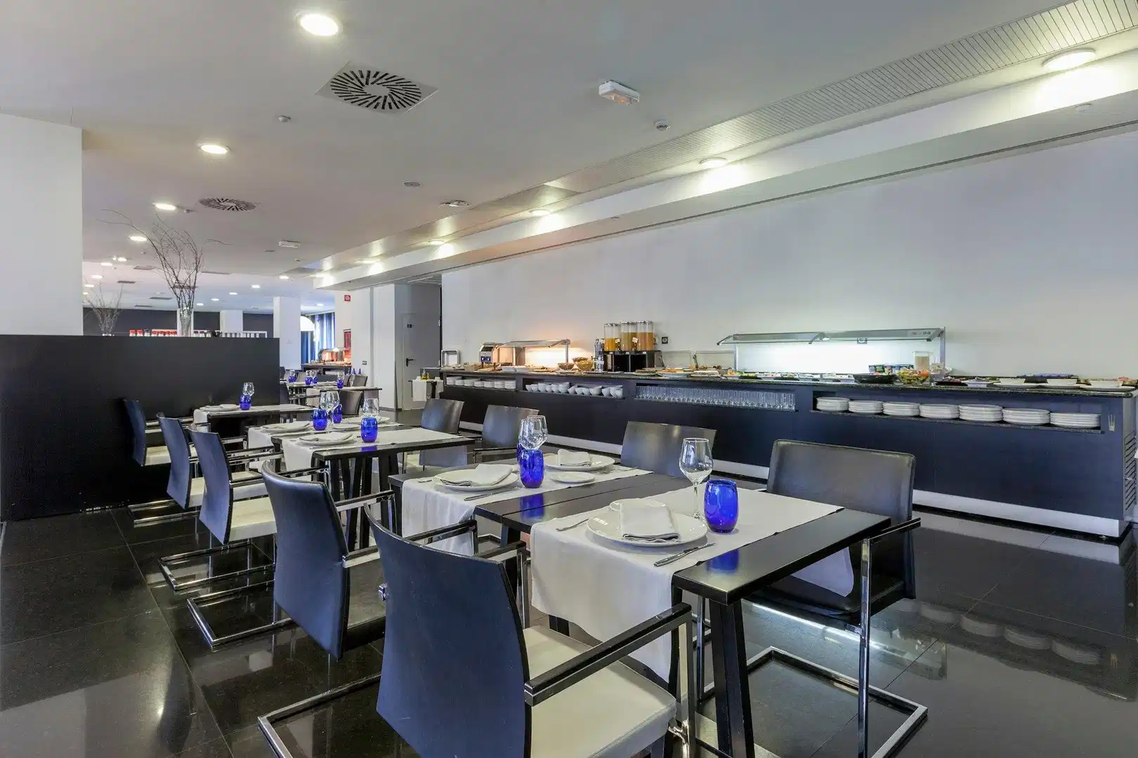 Axor Barajas – Hotelfoto