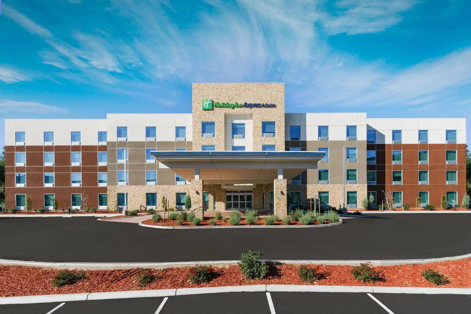 Holiday Inn Express & Suites Oakhurst-Yosemite Park Area by IHG – Hotelfoto