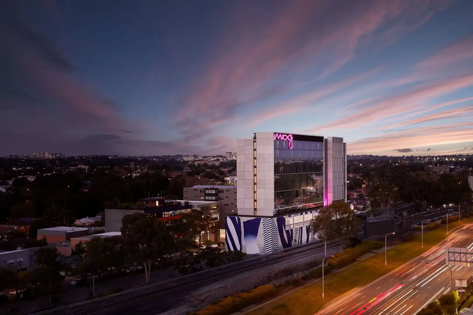 Moxy Sydney Airport – Hotelfoto
