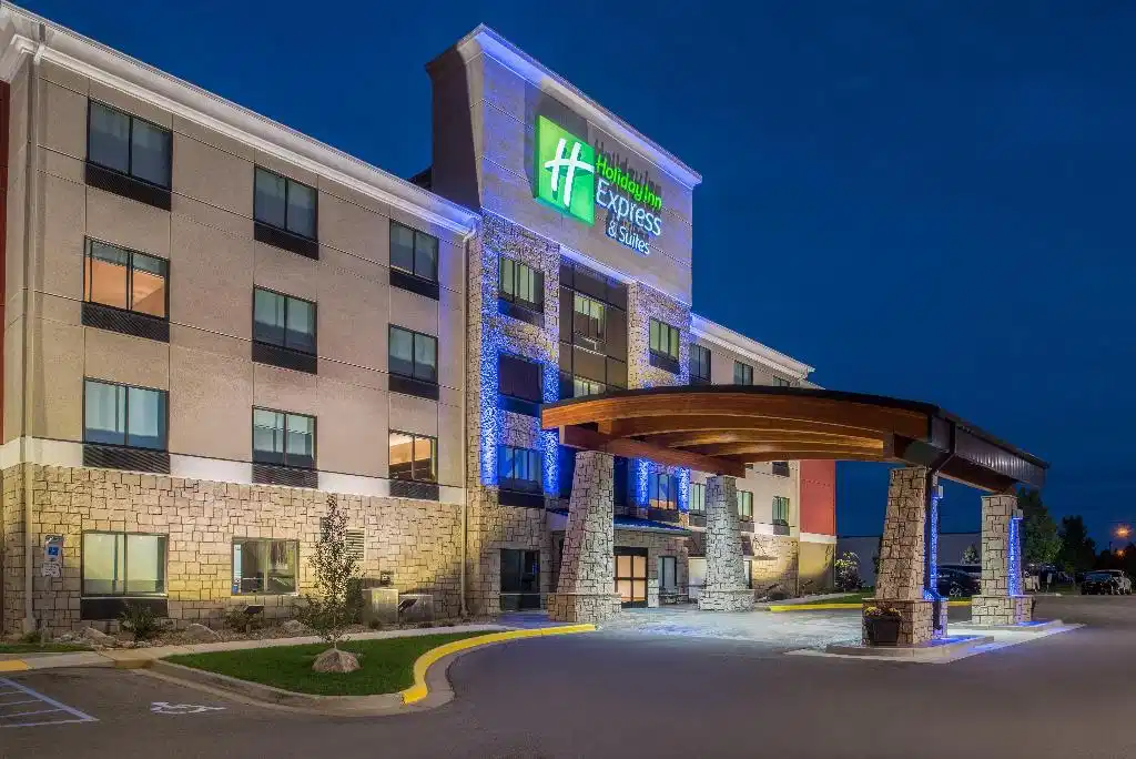 Holiday Inn Express & Suites Bismarck by IHG – Hotelfoto