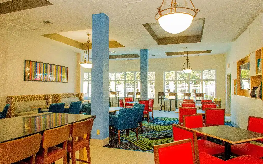 Holiday Inn Express & Suites St. Petersburg North (I-275) by IHG – Hotelfoto