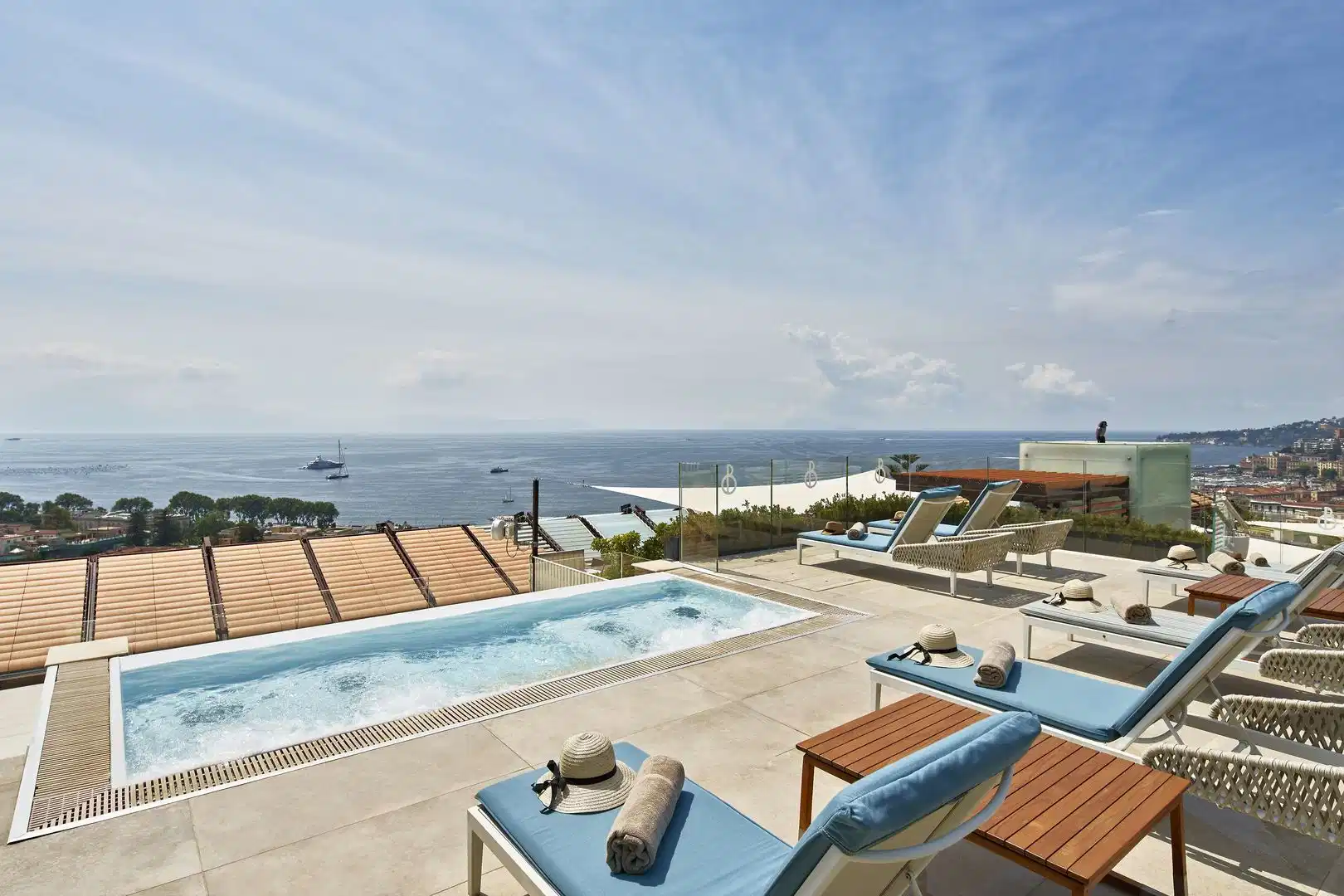De Bonart Naples, Curio Collection by Hilton – Hotelfoto