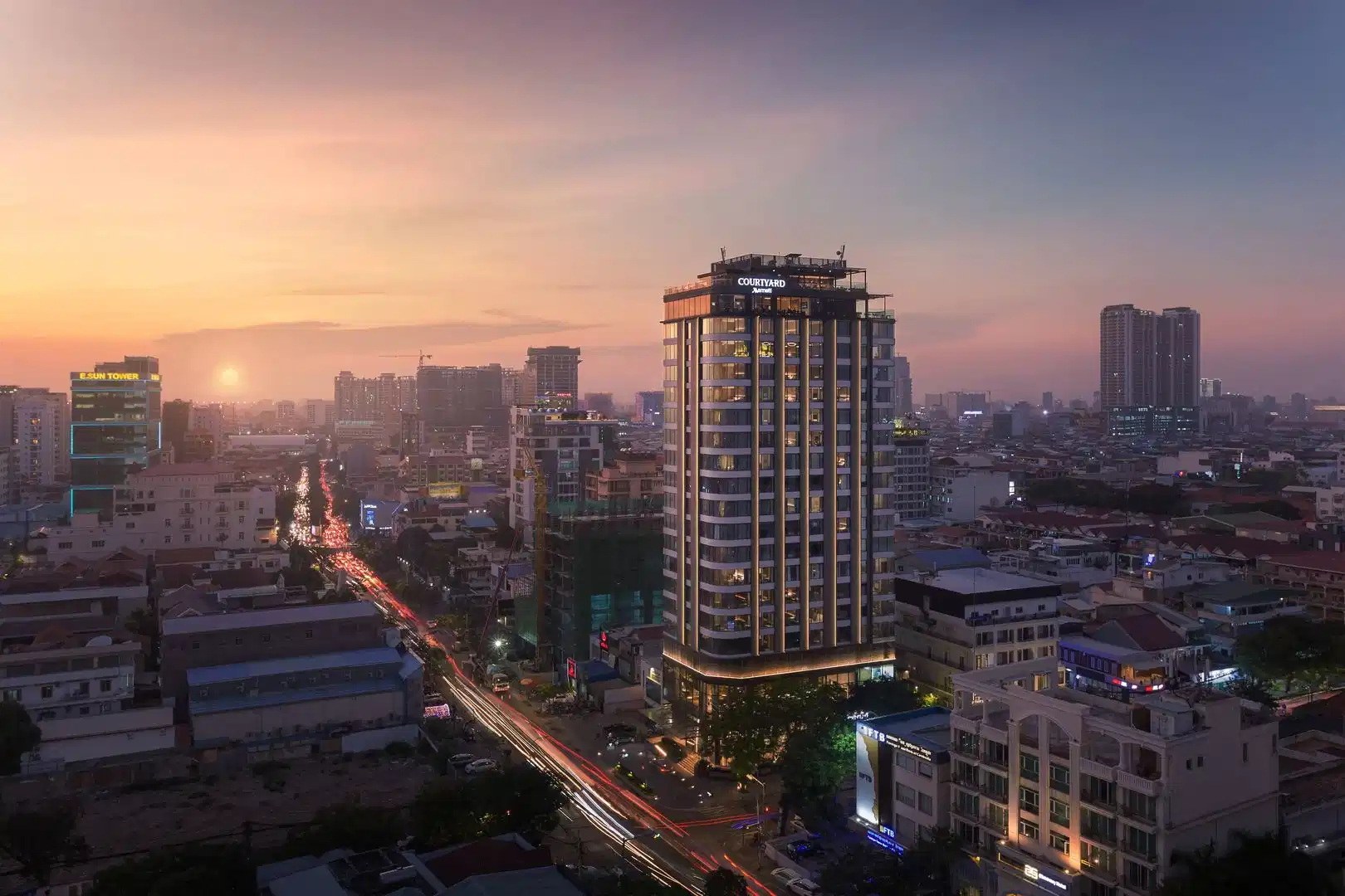 Courtyard by Marriott Phnom Penh – Hotelfoto