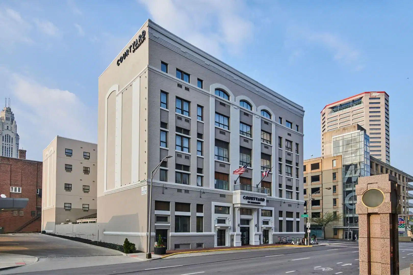 Courtyard by Marriott Columbus Downtown – Hotelfoto