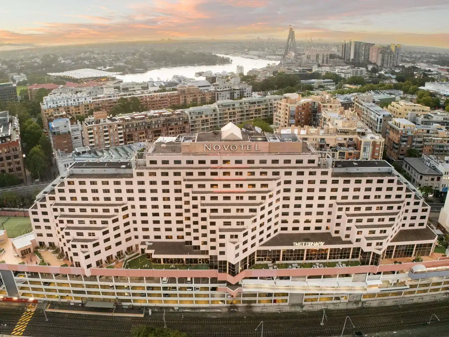 Novotel Sydney on Darling Harbour Hotel – Hotelfoto