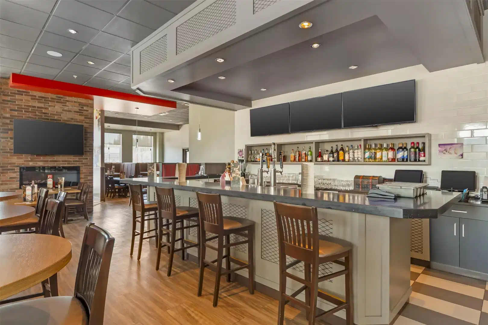 Best Western Plus Hinton Inn & Suites – Hotelfoto