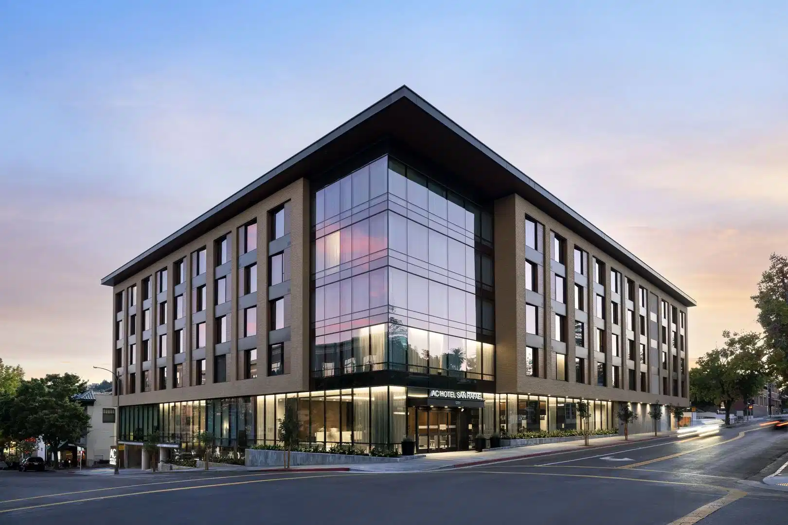 AC Hotel by Marriott San Rafael Downtown – Hotelfoto